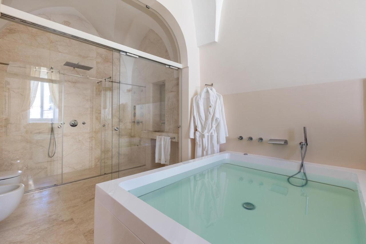 Palazzo Mascetti Hotel ออสตูนี ภายนอก รูปภาพ